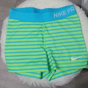 NIKE PRO Shorts